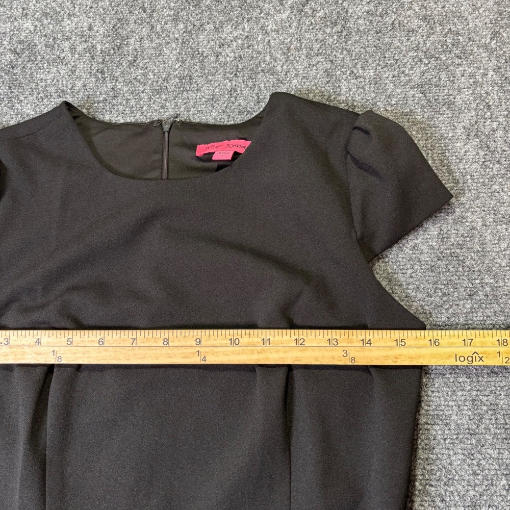 Betsy Johnson Black Cap Sleeve Sheath Dress Size 4‎ Knee Length Work Career - Picture 4 of 6